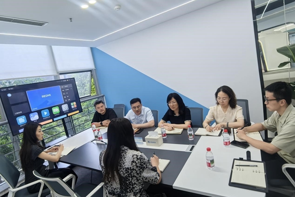 深化校政企合作 共謀創(chuàng)新發(fā)展——薛常兵書記率隊赴新川創(chuàng)新科技園調研教育軟件技術開發(fā)